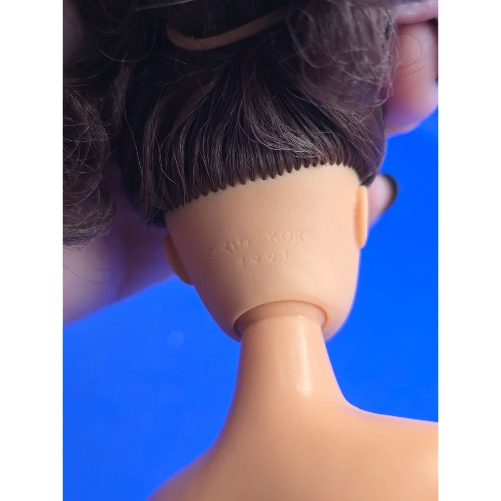 Vintage Kid Kore 1990 Fashion Doll Brunette Purple Eyes Curly Hair 11.5 inch